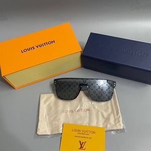 Lv Waimea glasses black